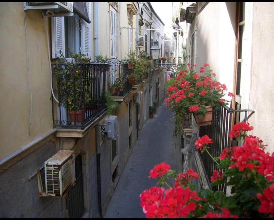 Residenza Teseo * Syracuse